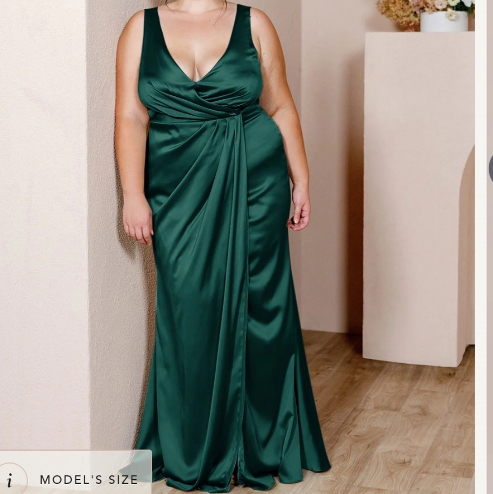 Revelry Blair Satin Dress in Emerald